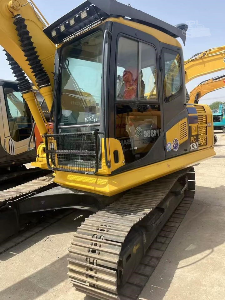 KOMATSU PC130-7 - Crawler excavator: picture 3 KOMATSU PC130-7 - Crawler excavator: picture 3