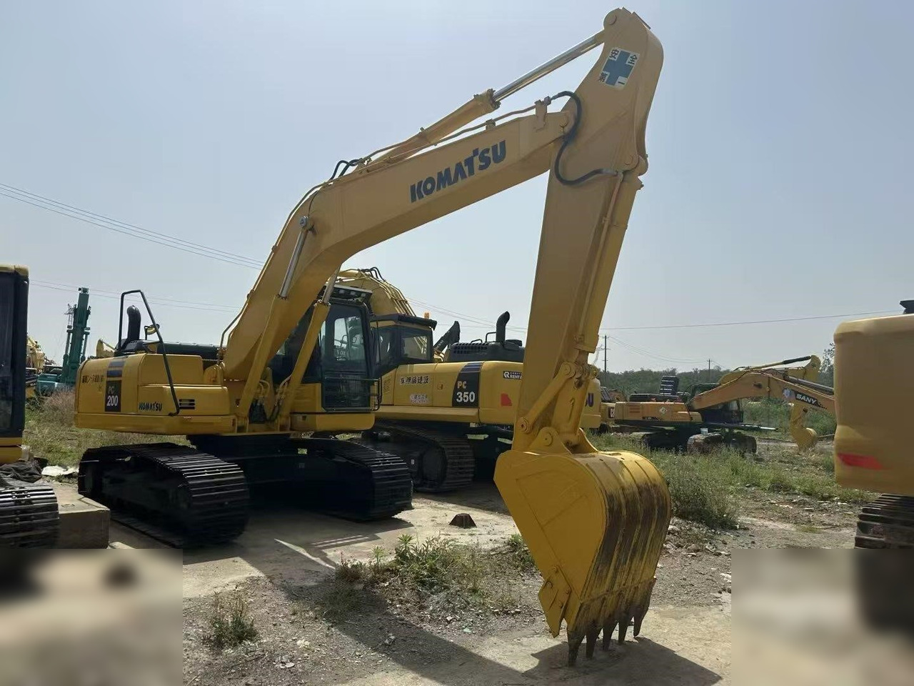 KOMATSU PC200-8 - Crawler excavator: picture 4 KOMATSU PC200-8 - Crawler excavator: picture 4