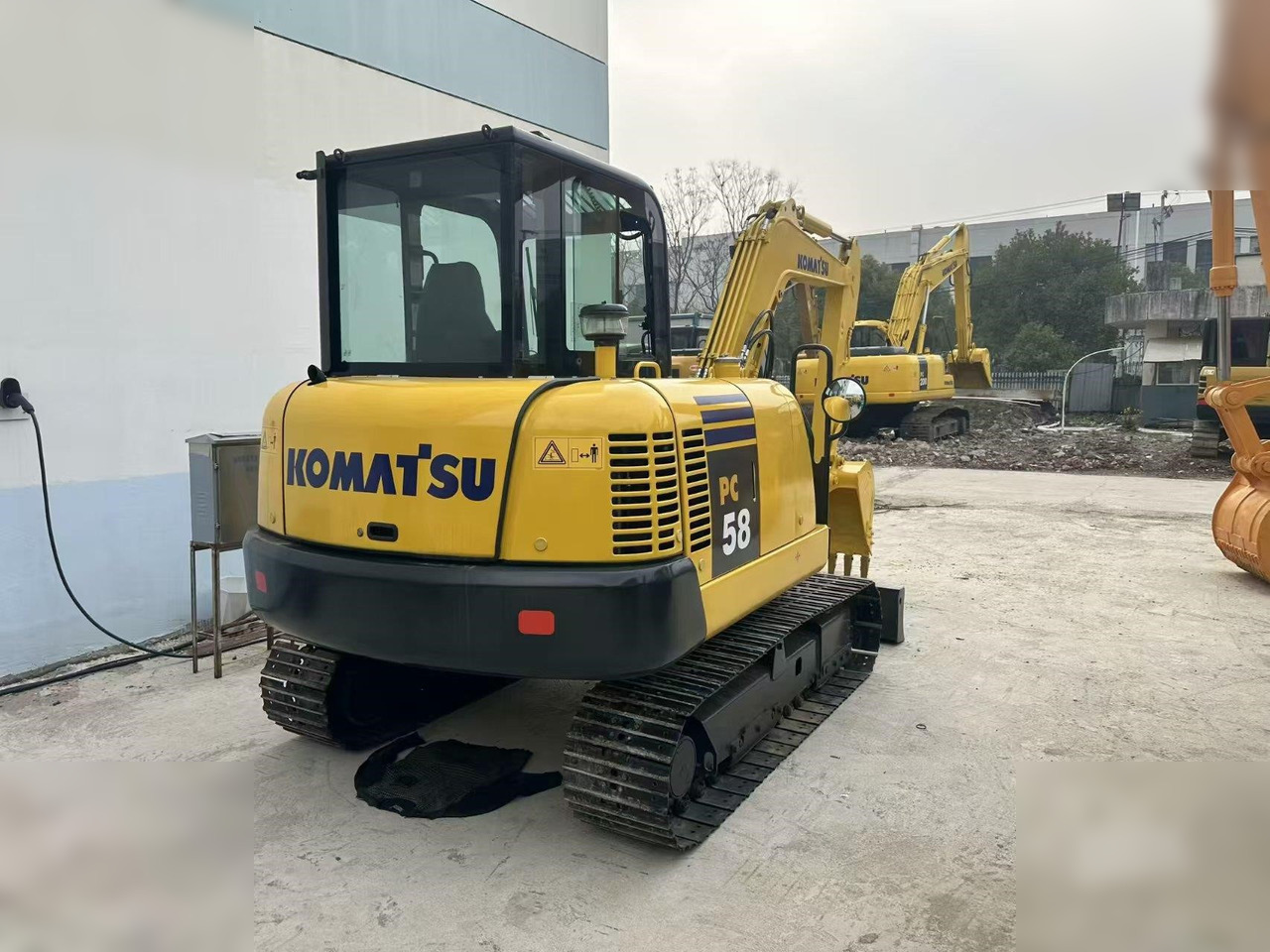 KOMATSU PC56-7 - Mini excavator: picture 1 KOMATSU PC56-7 - Mini excavator: picture 1