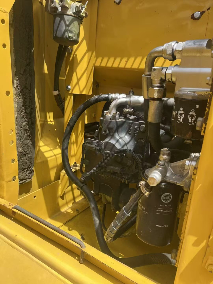 KOMATSU pc130-7 - Crawler excavator: picture 3 KOMATSU pc130-7 - Crawler excavator: picture 3