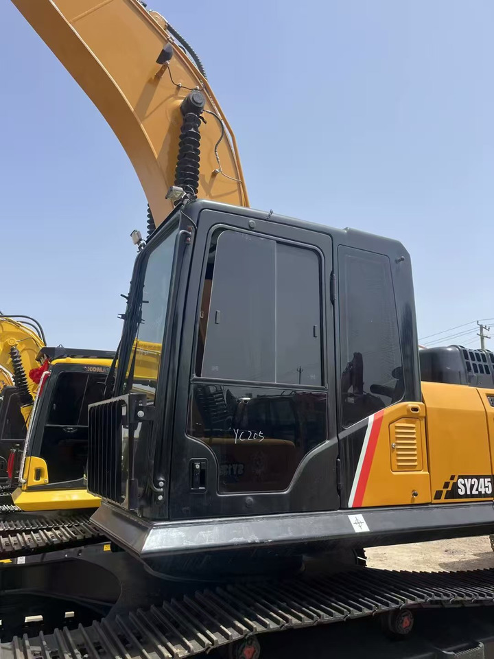 SANY SY245H - Crawler excavator: picture 2 SANY SY245H - Crawler excavator: picture 2