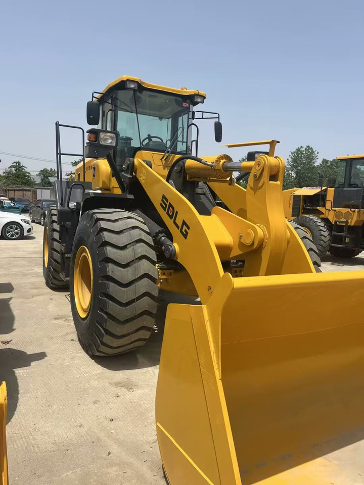 SDLG 958F - Wheel loader: picture 4 SDLG 958F - Wheel loader: picture 4