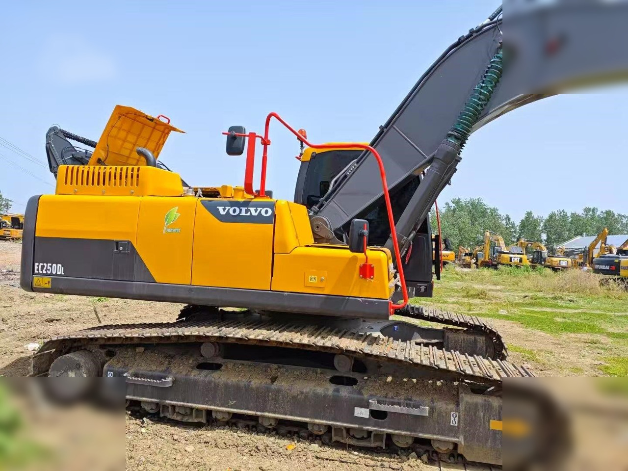 VOLVO EC250DL - Crawler excavator: picture 1 VOLVO EC250DL - Crawler excavator: picture 1