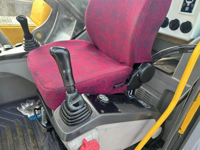 VOLVO EC480 - Crawler excavator: picture 5 VOLVO EC480 - Crawler excavator: picture 5