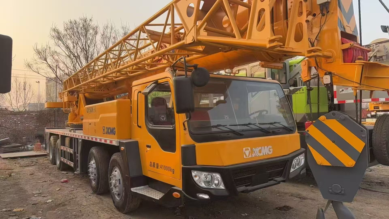 XCMG QY50K-1 - Mobile crane: picture 5 XCMG QY50K-1 - Mobile crane: picture 5