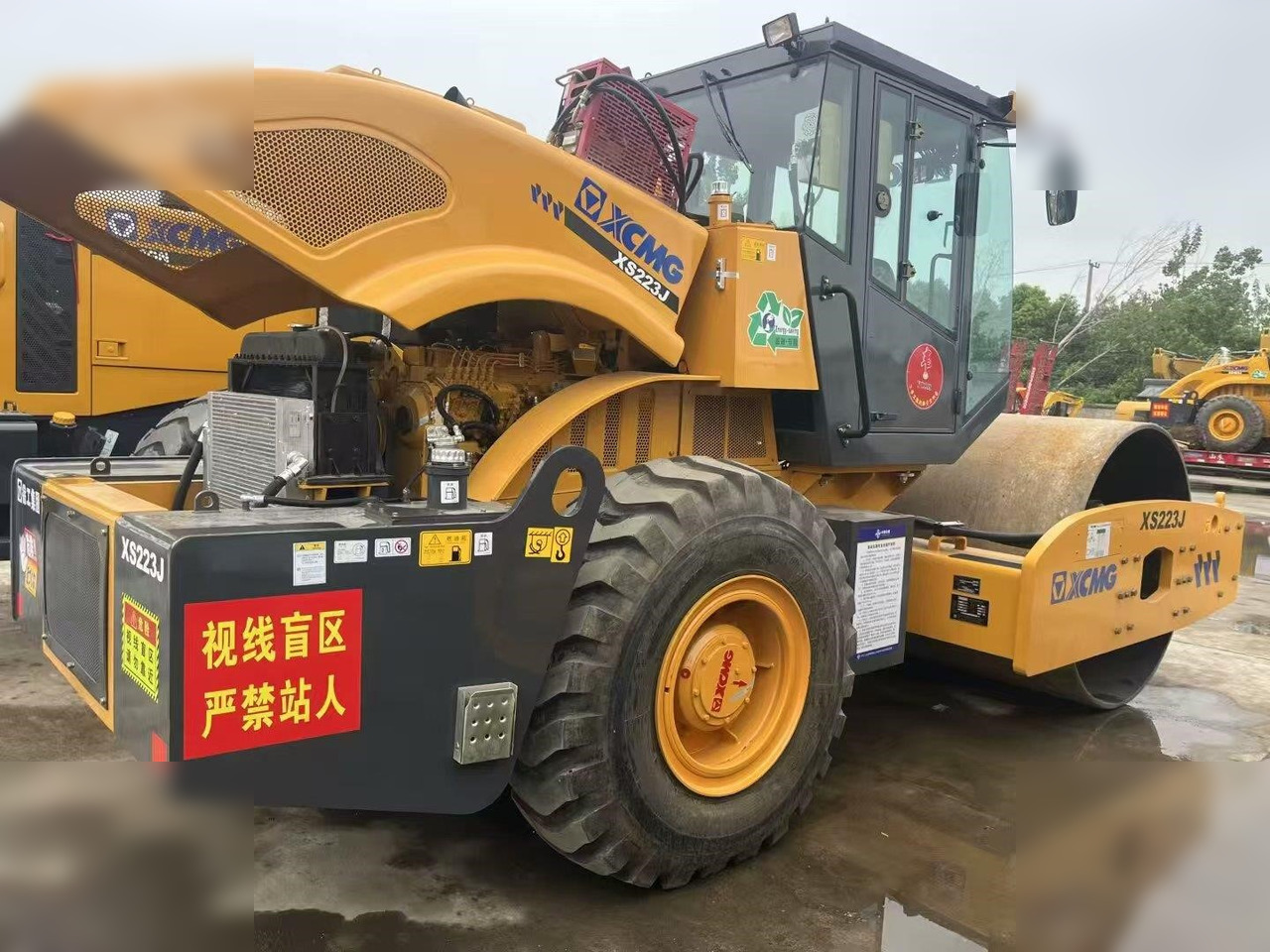 XCMG XS223J - Roller: picture 1 XCMG XS223J - Roller: picture 1