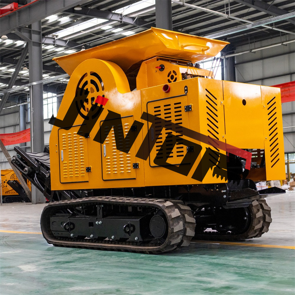 Big power Diesel Jaw Crusher with engine Kubota D1105 - Jaw crusher: picture 2 Big power Diesel Jaw Crusher with engine Kubota D1105 - Jaw crusher: picture 2