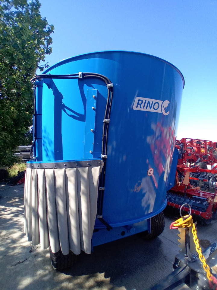 EUROMILK RINO FX 800 - Forage mixer wagon: picture 2 EUROMILK RINO FX 800 - Forage mixer wagon: picture 2