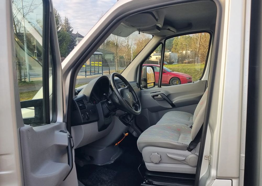 Volkswagen Crafter - Closed box van: picture 5 Volkswagen Crafter - Closed box van: picture 5