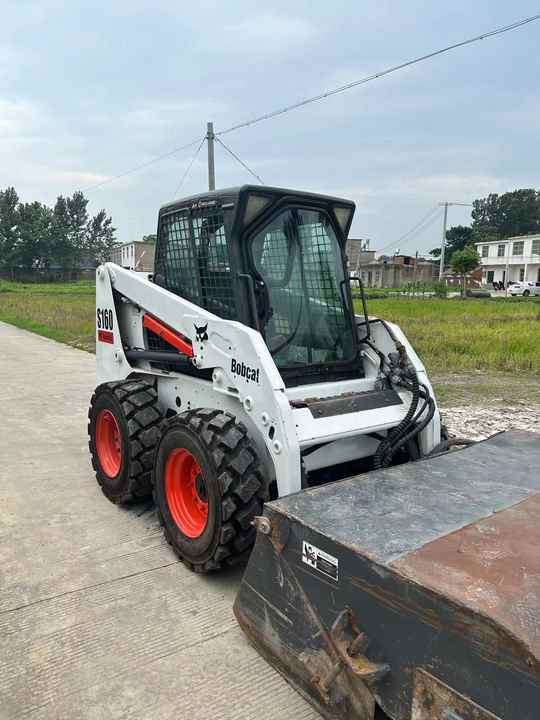 BOBCAT Brand Skid Loader S185 Used Machine Hot Sale - Wheel loader: picture 2 BOBCAT Brand Skid Loader S185 Used Machine Hot Sale - Wheel loader: picture 2
