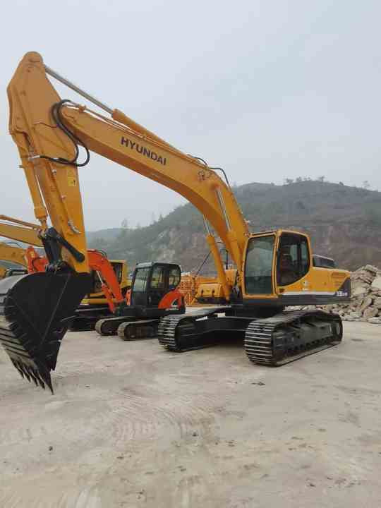 Heavy Construction Equipment Crawler Excavator HYUNDAI R330 Used Machine for Sale - Crawler excavator: picture 3 Heavy Construction Equipment Crawler Excavator HYUNDAI R330 Used Machine for Sale - Crawler excavator: picture 3