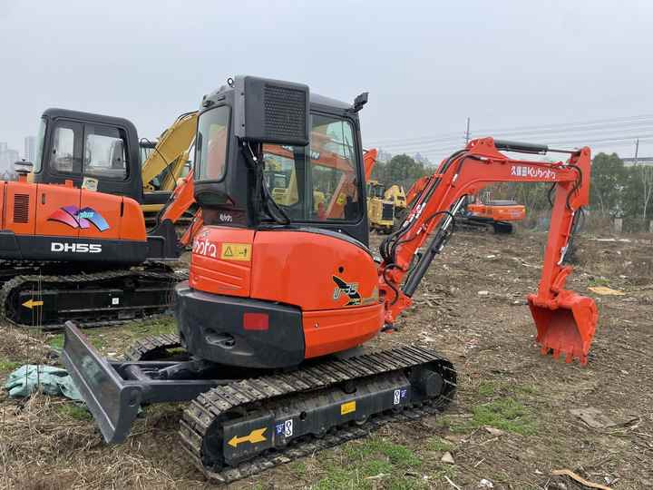 Used KUBOTA U35-5 Model Excavator Second Hand Machine Popular Brand JAPAN KUBOTA Hydraulic Machinery - Mini excavator: picture 2 Used KUBOTA U35-5 Model Excavator Second Hand Machine Popular Brand JAPAN KUBOTA Hydraulic Machinery - Mini excavator: picture 2