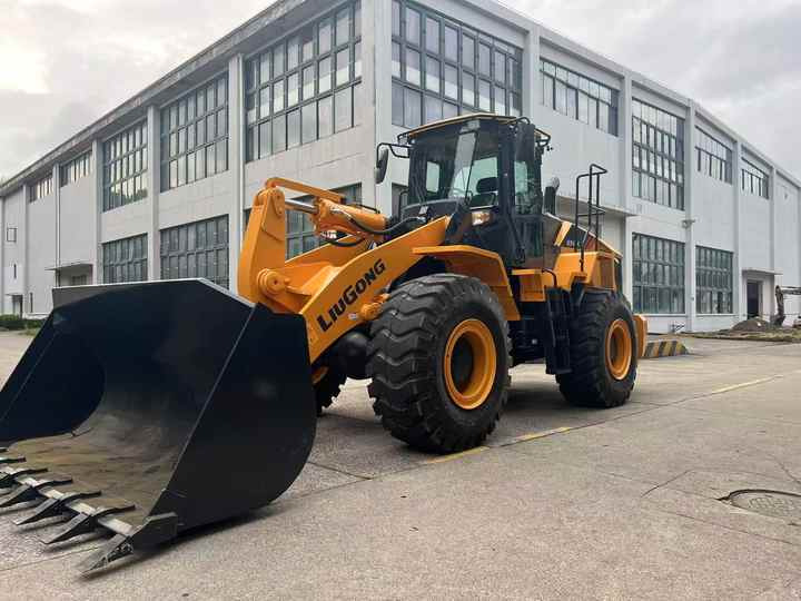 Used LIUGONG 856H wheel in Good Condition for sale 90%new uesd Loader liugong 856h Used Loader For Sale - Wheel loader: picture 2 Used LIUGONG 856H wheel in Good Condition for sale 90%new uesd Loader liugong 856h Used Loader For Sale - Wheel loader: picture 2