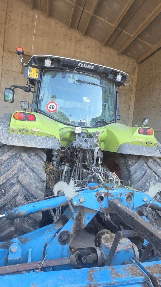 Farm tractor Claas Arion 630 CIS: picture 6