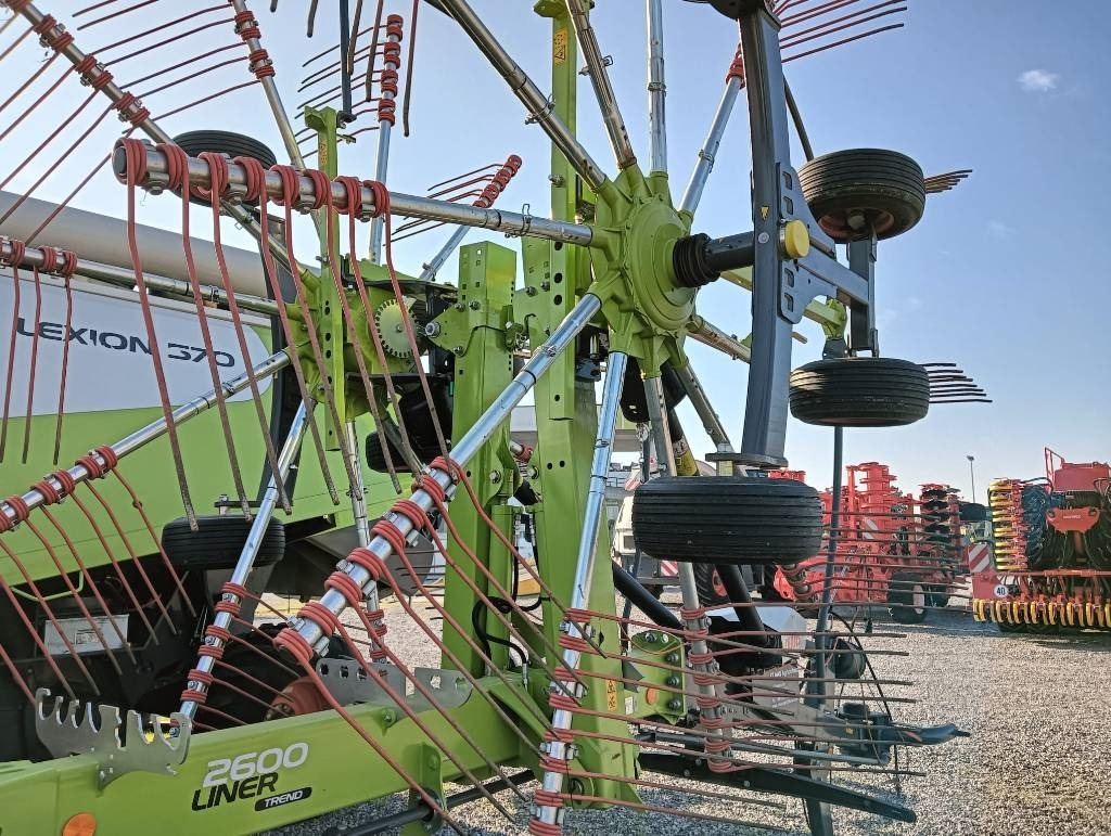 Claas LINER 2600 TREND - Tedder/ Rake: picture 5 Claas LINER 2600 TREND - Tedder/ Rake: picture 5