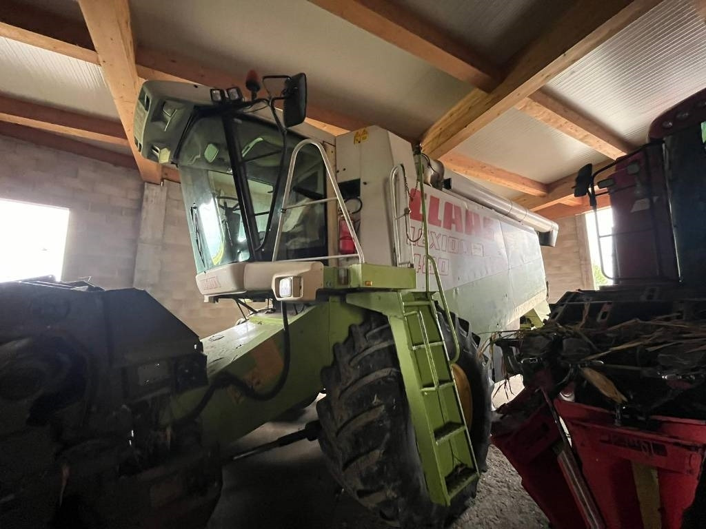 Claas Lexion 480 - Combine harvester: picture 2 Claas Lexion 480 - Combine harvester: picture 2