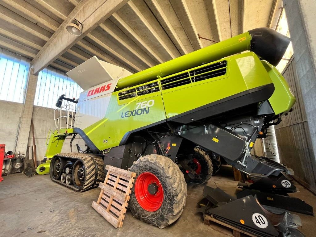 Claas Lexion 760 TT - Combine harvester: picture 5 Claas Lexion 760 TT - Combine harvester: picture 5