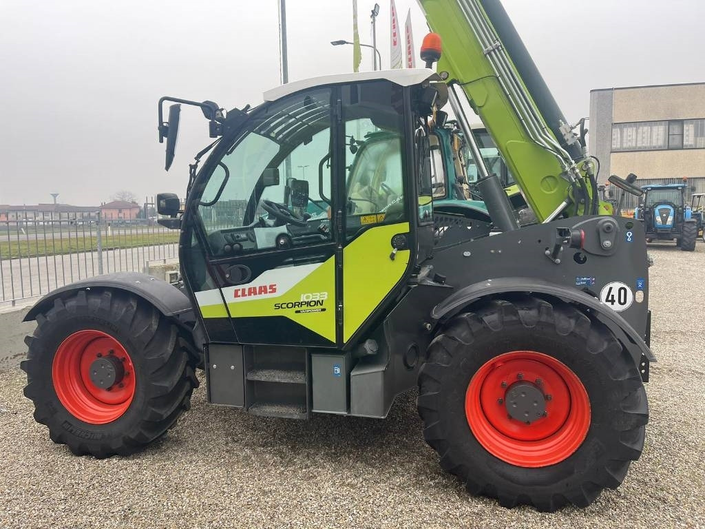 Telescopic handler Claas Scorpion 1033: picture 8