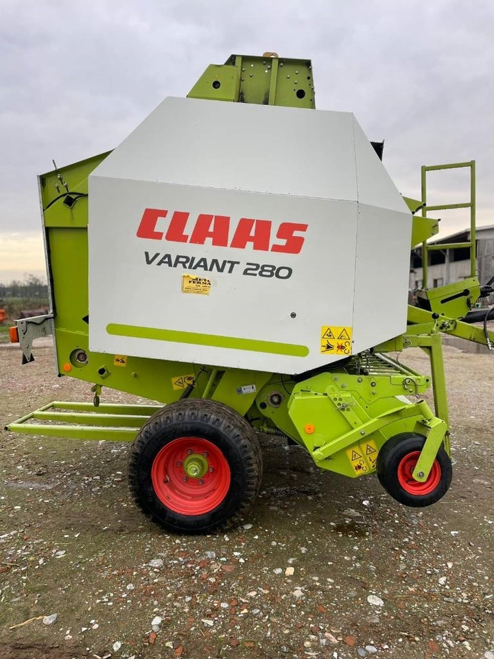 Claas Variant 280 - Round baler: picture 5 Claas Variant 280 - Round baler: picture 5