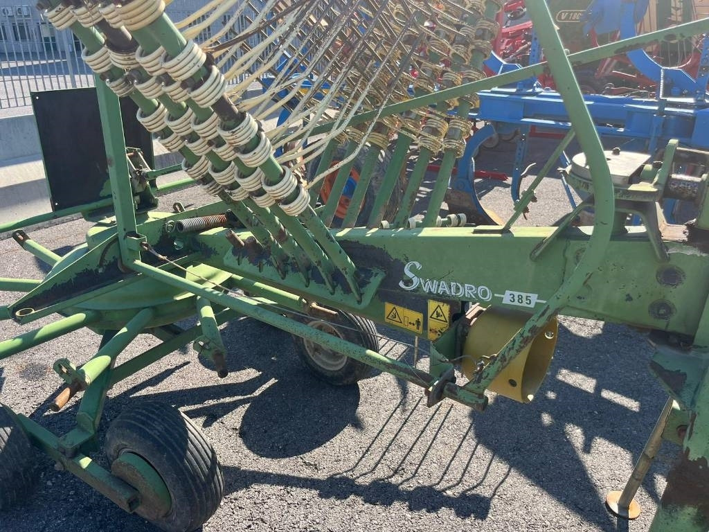 Krone SWADRO 385 - Bale wrapper: picture 4 Krone SWADRO 385 - Bale wrapper: picture 4