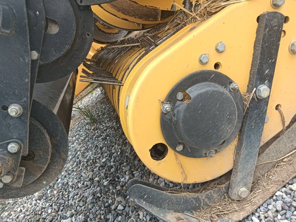 New Holland PICK UP 3 MT - Tedding equipment: picture 5 New Holland PICK UP 3 MT - Tedding equipment: picture 5