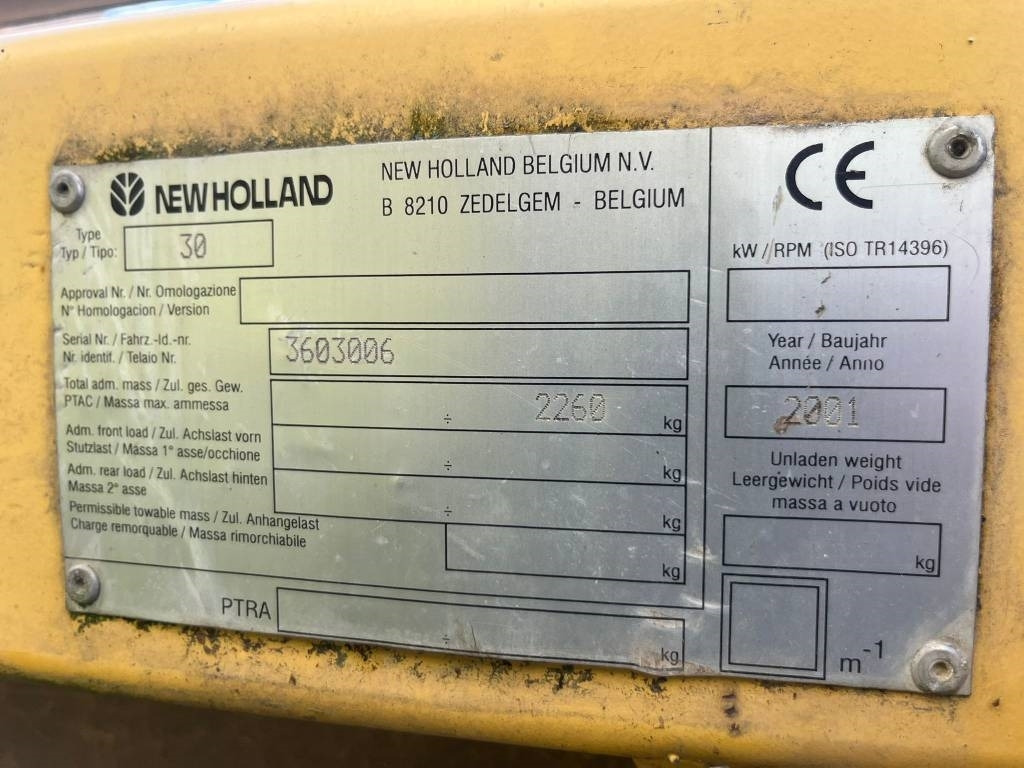 New Holland Tipo 30 - Harvester attachment: picture 5 New Holland Tipo 30 - Harvester attachment: picture 5