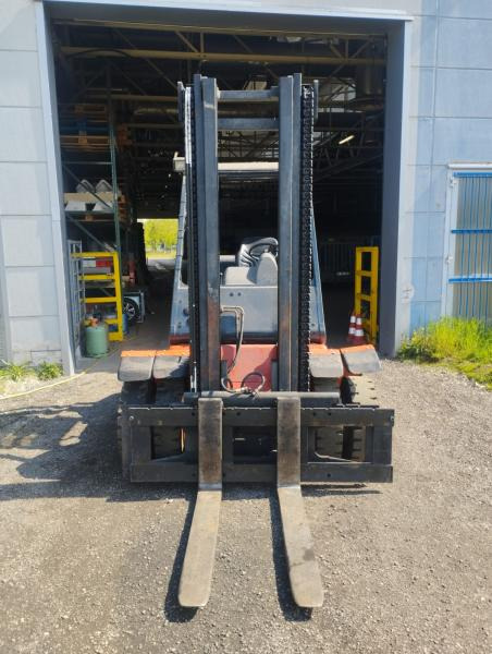 Fenwick H45T - LPG forklift: picture 5 Fenwick H45T - LPG forklift: picture 5
