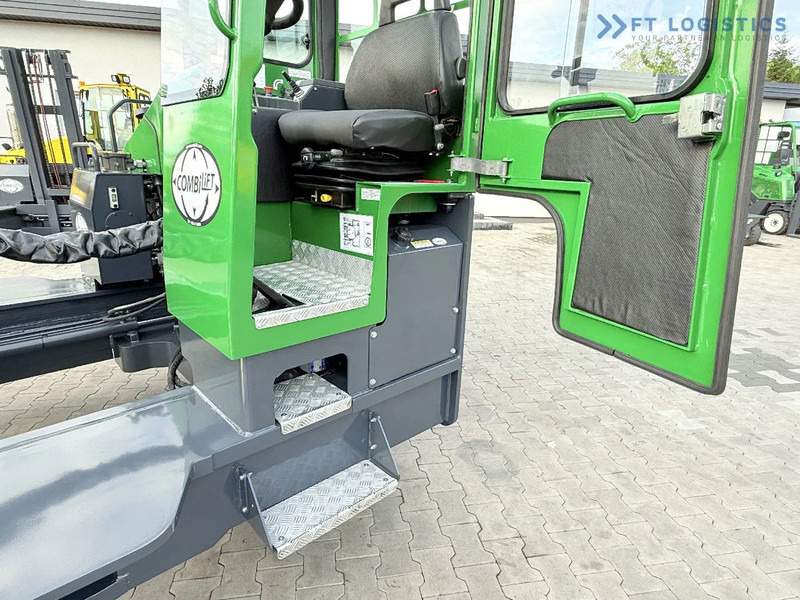 4-way reach truck Combilift C5000XL / DIESEL / DUPLEX - 4000MM / WIDE FORK POSITIONER 3350MM / FULL HEATED CABIN / ONLY 6453H / CONDITION - LIKE NEW! C5000X: picture 14 4-way reach truck Combilift C5000XL / DIESEL / DUPLEX - 4000MM / WIDE FORK POSITIONER 3350MM / FULL HEATED CABIN / ONLY 6453H / CONDITION - LIKE NEW! C5000X: picture 14