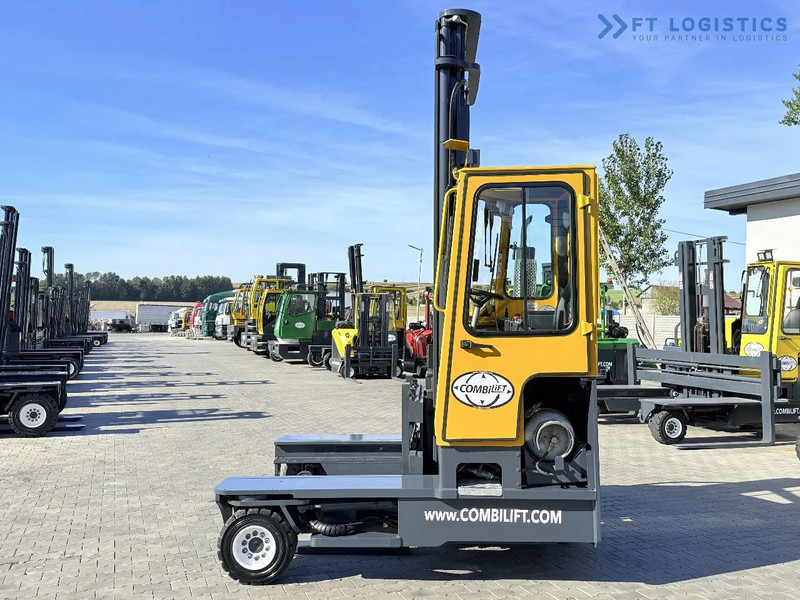 Combilift FOUR-WAY MULTIDIRECTIONAL FORKLIFT / C4000 / DUPLEX - 5500MM / FREE-LIFT / FORKS POSITIONER / LIKE-NEW FOUR-WAY MULTIDIRECTIONAL - 4-way reach truck: picture 4 Combilift FOUR-WAY MULTIDIRECTIONAL FORKLIFT / C4000 / DUPLEX - 5500MM / FREE-LIFT / FORKS POSITIONER / LIKE-NEW FOUR-WAY MULTIDIRECTIONAL - 4-way reach truck: picture 4