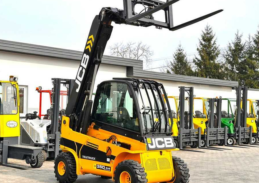 JCB TLT35D / 4X4 / DIESEL / 4100MM / CABIN / LIKE NEW - Telescopic handler: picture 1 JCB TLT35D / 4X4 / DIESEL / 4100MM / CABIN / LIKE NEW - Telescopic handler: picture 1