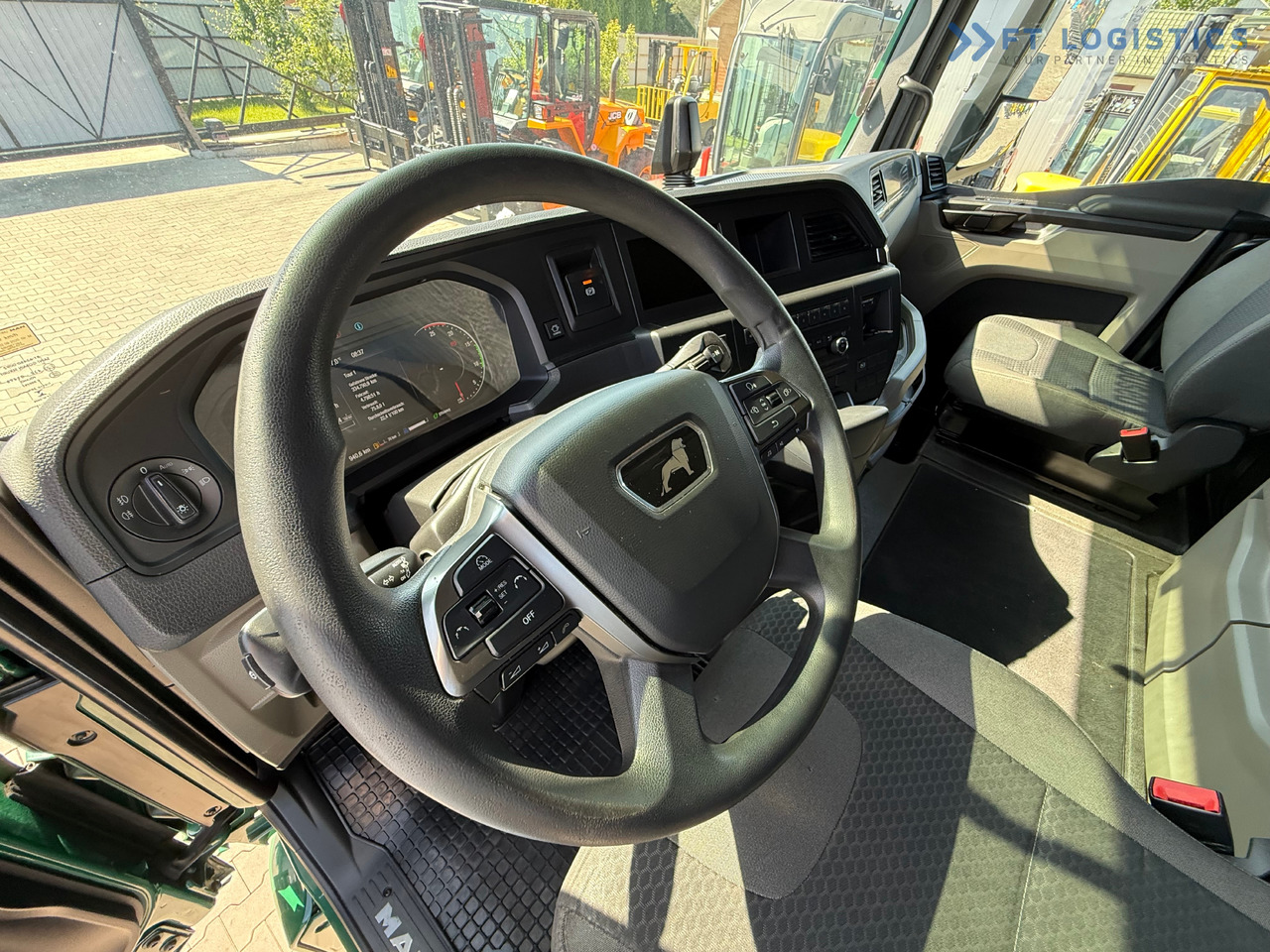 MAN TGX 18.470 / 19 PALLETS / NEW MODEL / RETARDER / EXCELLENT CONDITION leasing MAN TGX 18.470 / 19 PALLETS / NEW MODEL / RETARDER / EXCELLENT CONDITION: picture 44
