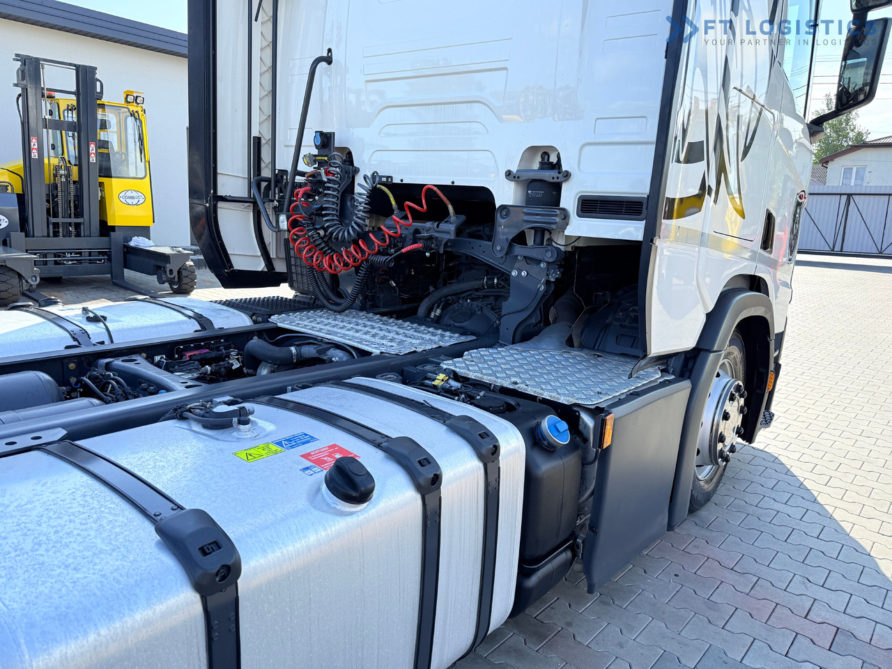 SCANIA Scania R500 2021 • 500HP • Excellent Condition • 550,000 KM • Retarder • Premium Seat • Parking Air Conditioning • Well-Maintained • Ready for Work! leasing SCANIA Scania R500 2021 • 500HP • Excellent Condition • 550,000 KM • Retarder • Premium Seat • Parking Air Conditioning • Well-Maintained • Ready for Work!: picture 19