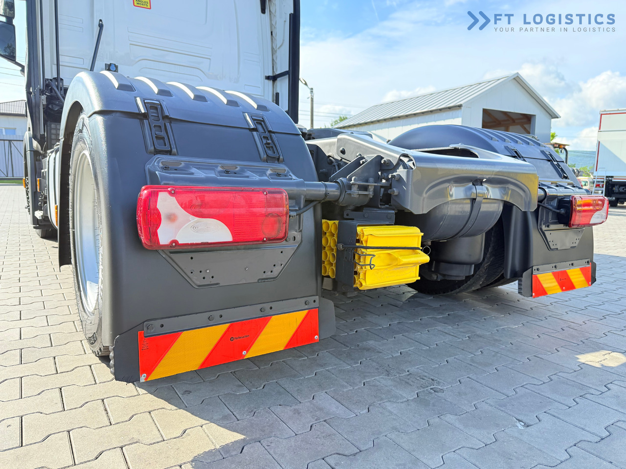 SCANIA Scania R500 2021 • 500HP • Excellent Condition • 550,000 KM • Retarder • Premium Seat • Parking Air Conditioning • Well-Maintained • Ready for Work! leasing SCANIA Scania R500 2021 • 500HP • Excellent Condition • 550,000 KM • Retarder • Premium Seat • Parking Air Conditioning • Well-Maintained • Ready for Work!: picture 12