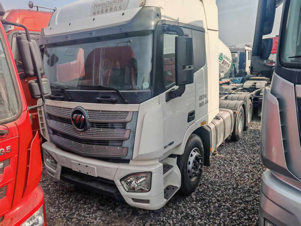 Auman 6×4 - Chassis trailer: picture 2 Auman 6×4 - Chassis trailer: picture 2