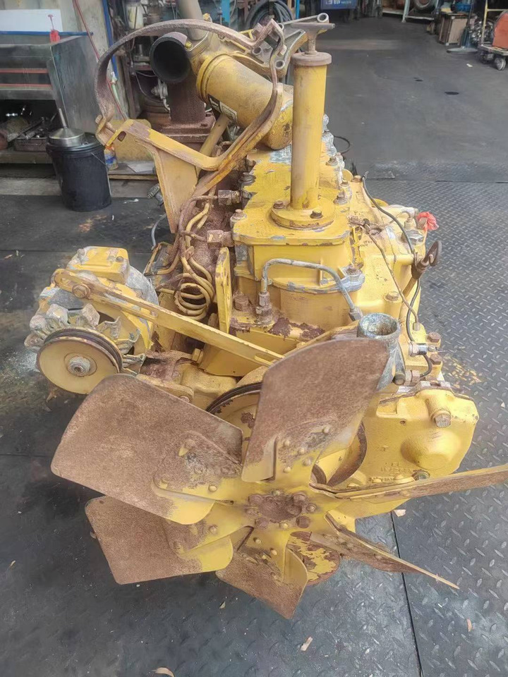 CATERPILLAR 3204 - Engine for Loader: picture 5 CATERPILLAR 3204 - Engine for Loader: picture 5