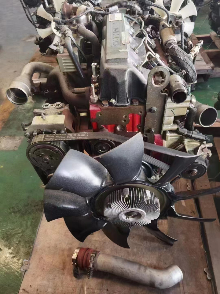 CUMMINS ISF3.8 - Engine for Excavator: picture 2 CUMMINS ISF3.8 - Engine for Excavator: picture 2