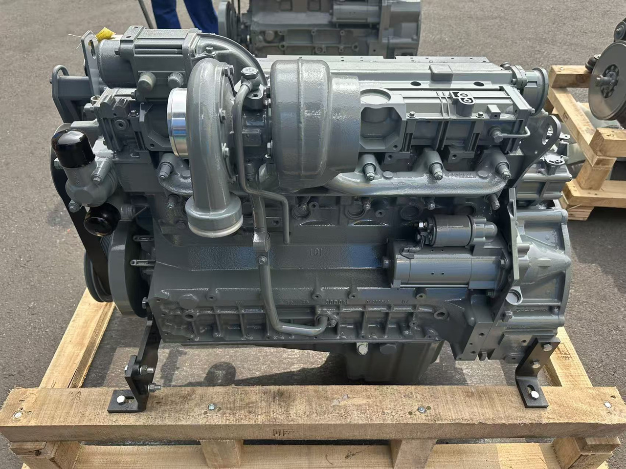 DEUTZ BF6M2012C - Engine for Excavator: picture 1 DEUTZ BF6M2012C - Engine for Excavator: picture 1