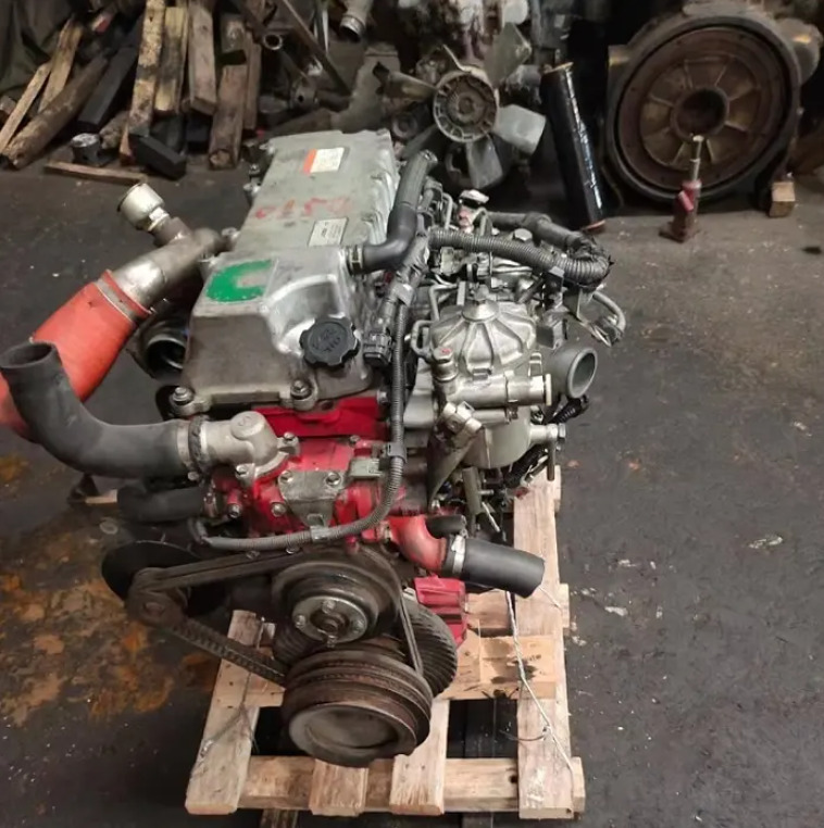 HINO J05E - Engine for Excavator: picture 1 HINO J05E - Engine for Excavator: picture 1
