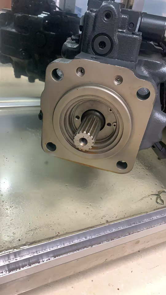 KOMATSU 708-1t-00431 - Hydraulic pump for Loader: picture 2 KOMATSU 708-1t-00431 - Hydraulic pump for Loader: picture 2