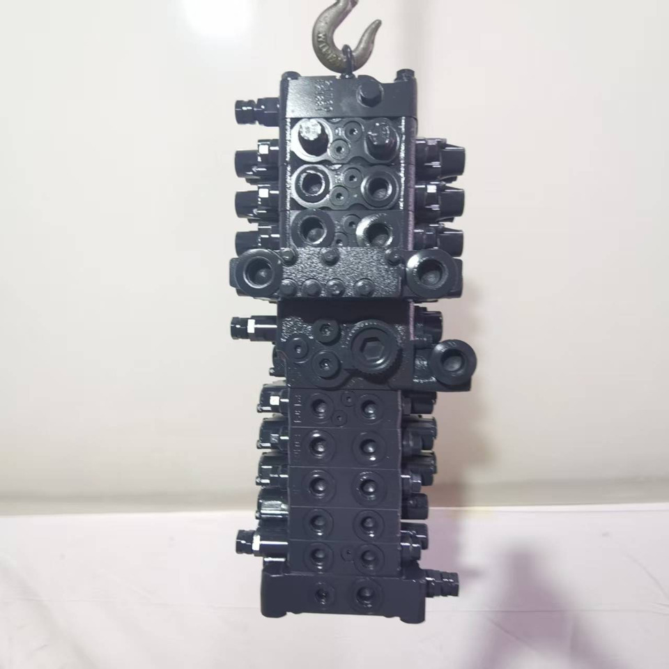 KOMATSU 723-29-51100 - Hydraulic valve for Excavator: picture 1 KOMATSU 723-29-51100 - Hydraulic valve for Excavator: picture 1