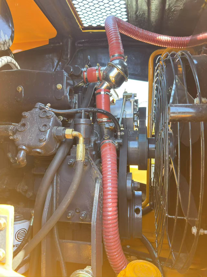 LIUGONG 856 - Wheel loader: picture 3 LIUGONG 856 - Wheel loader: picture 3