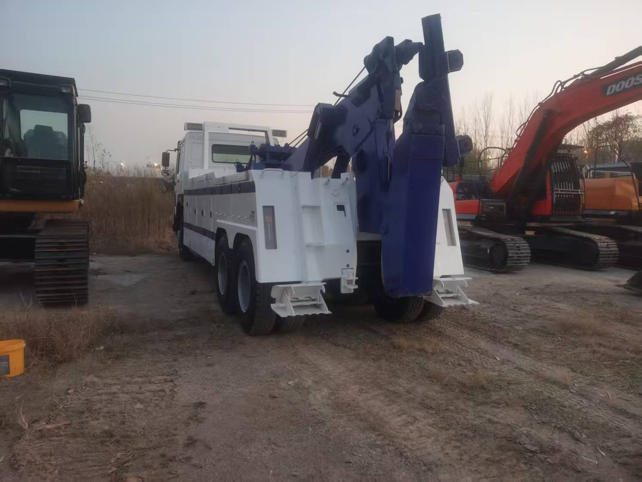 Tow truck SINOTRUK 6*4: picture 6 Tow truck SINOTRUK 6*4: picture 6