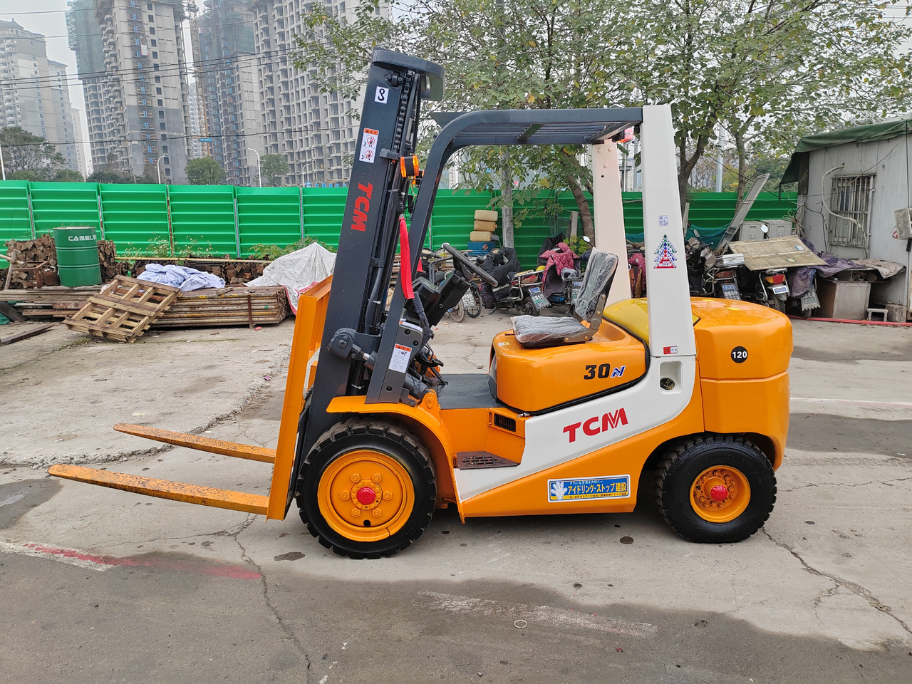 TCM 3 tons 3 stages - Diesel forklift: picture 2 TCM 3 tons 3 stages - Diesel forklift: picture 2