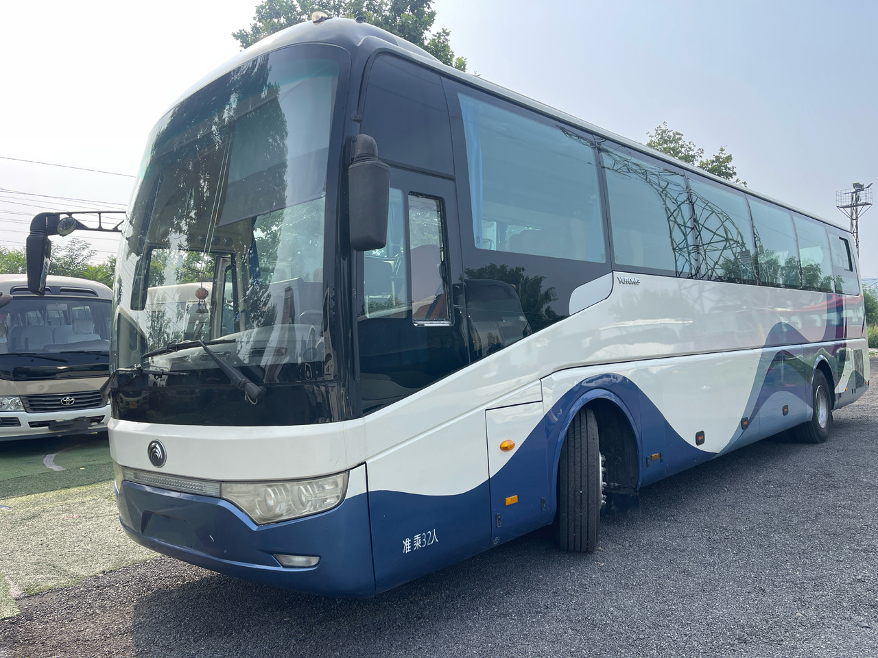 Yutong bus ZKG119H2Y 51 seats - City bus: picture 2 Yutong bus ZKG119H2Y 51 seats - City bus: picture 2