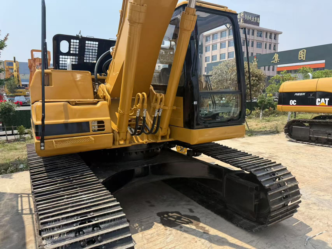 CATERPILLAR 320B - Crawler excavator: picture 3 CATERPILLAR 320B - Crawler excavator: picture 3