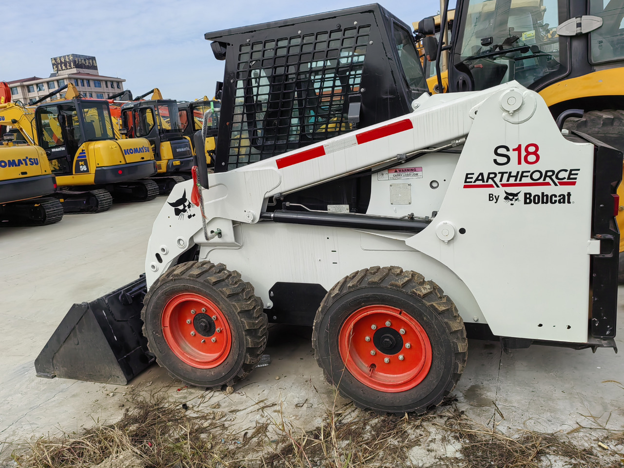 BOBCAT used second-hand good condition Bobcat S18 - Construction machinery: picture 4 BOBCAT used second-hand good condition Bobcat S18 - Construction machinery: picture 4
