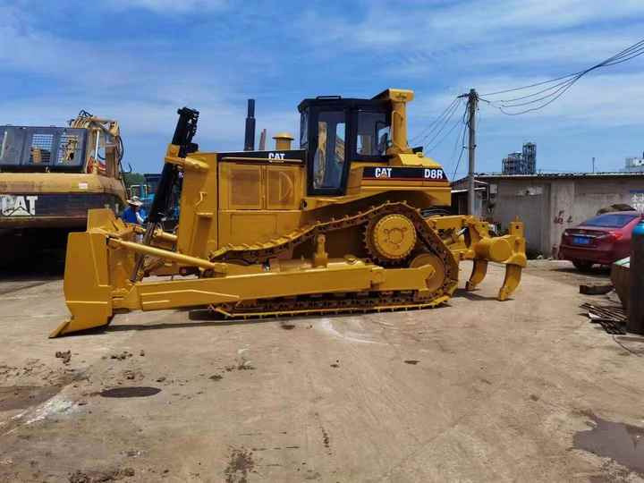 Hot Sale Used Original Japan Cat D8r Bulldozer/Big Dozer D 8 D7 Used D7r Bulldozer - Bulldozer: picture 5 Hot Sale Used Original Japan Cat D8r Bulldozer/Big Dozer D 8 D7 Used D7r Bulldozer - Bulldozer: picture 5