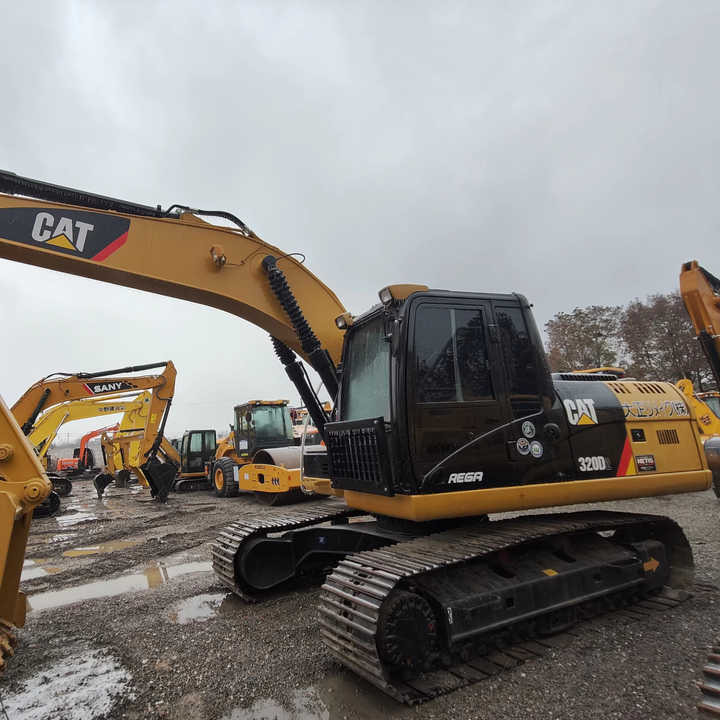 Reasonable Price Japan Original 330d2 Caterpillar Excavator CAT USED 329D2 320D2 325D 315D Excavator - Crawler excavator: picture 3 Reasonable Price Japan Original 330d2 Caterpillar Excavator CAT USED 329D2 320D2 325D 315D Excavator - Crawler excavator: picture 3