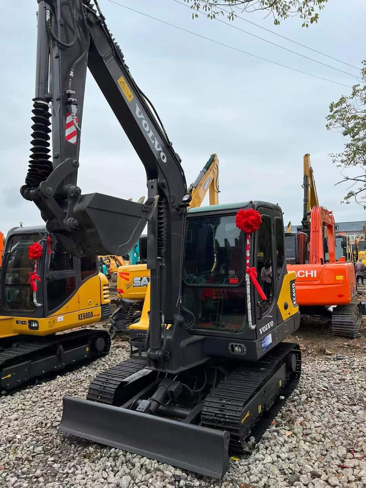 Second-hand Excavator Popular Hotsale VOLVO EC60D MINI - Excavator: picture 2 Second-hand Excavator Popular Hotsale VOLVO EC60D MINI - Excavator: picture 2