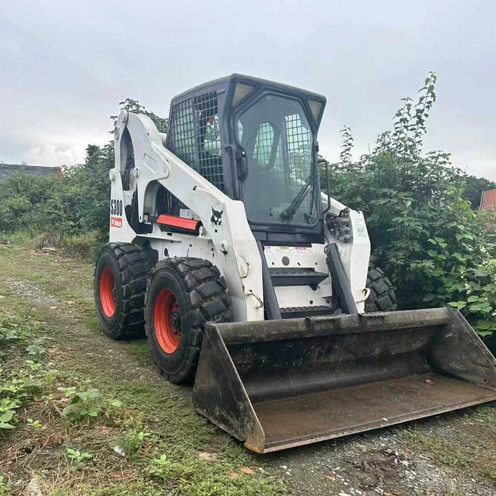 Used Bob Cat Bob Cat S300 Used Skid Steer Wheel Loader Multifunctional Track Loaders Bobcat - Skid steer loader: picture 5 Used Bob Cat Bob Cat S300 Used Skid Steer Wheel Loader Multifunctional Track Loaders Bobcat - Skid steer loader: picture 5